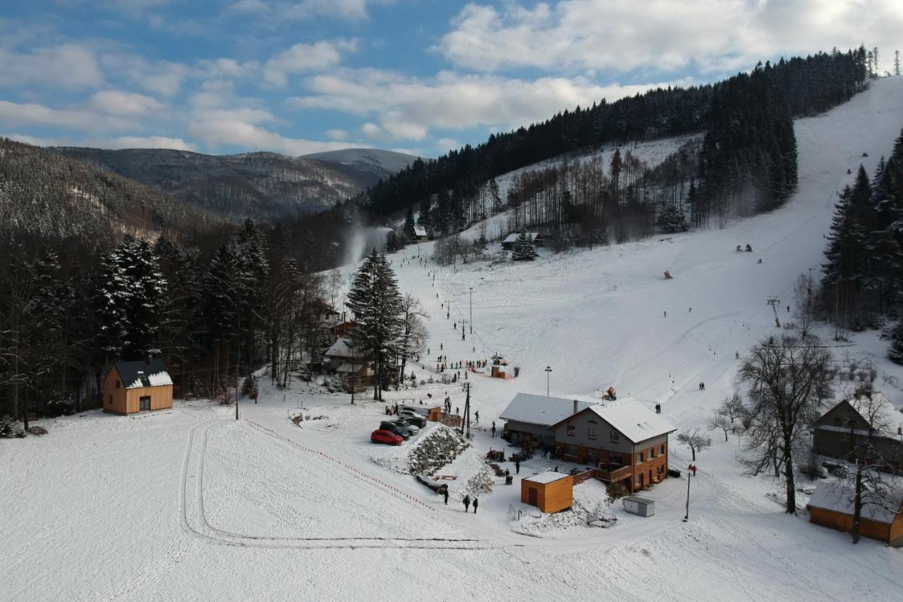 Chata Na Sjezdovce Malenovice  Extérieur photo
